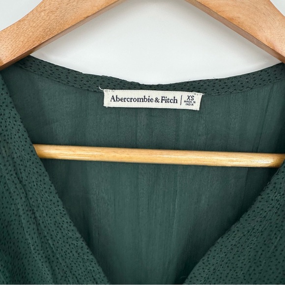 Abercrombie and Fitch Long Sleeve Smocked Waist Top, Green, XS - Picture 11 of 13
